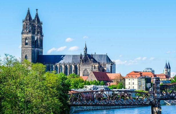 Magdeburg best intro walking tour with a local