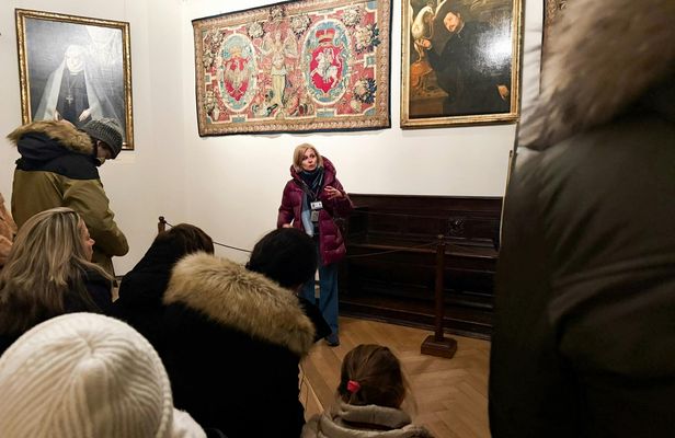 Wawel Castle, Cathedral and Wieliczka Salt Mine guided tour with lunch