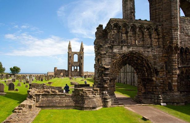 Coastal Path of Fife and St Andrews tour from Edinburgh