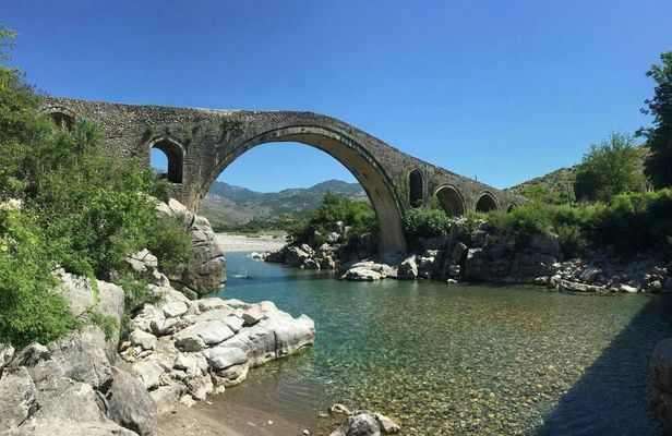 Historical and cultural guided tour of Shkodër