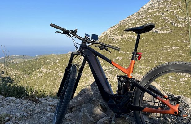 Natural landscapes self-guided e-MTB tour in Mallorca
