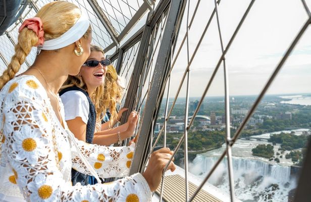 Niagara Falls Canada tour with Skylon Tower and boat cruise