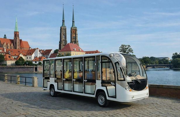 Wroclaw e-cart city tour with multilingual audio guide