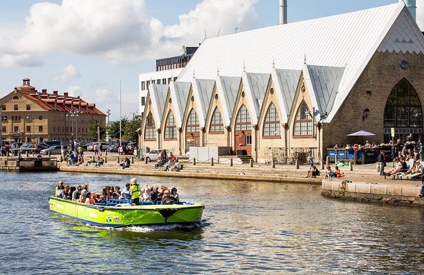Hop-On Hop-Off Boat Tour in Gothenburg