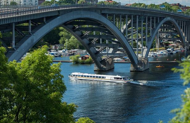 Under the Bridges of Stockholm Boat Tour
