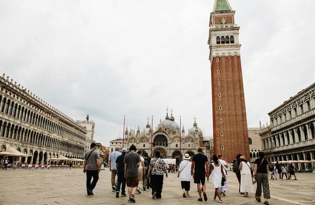 Half-day Venice tour with St. Mark's and Doge's Palace priority entry