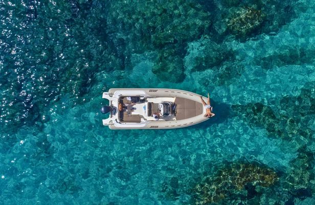 Dinghy tour in the Gulf of Orosei from Cala Gonone