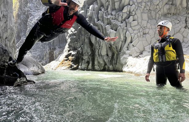 Body rafting along Alcantara River