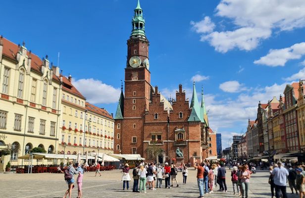 Wrocław in a nutshell guided walking tour