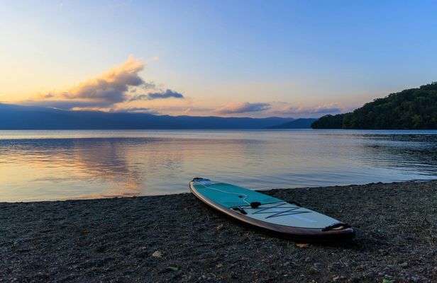 Sunrise stand-up paddleboarding tour in Cala Ratjada