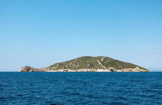 Ticket-only Halkidiki boat trip with Neos Marmaras visit, swimming and lunch