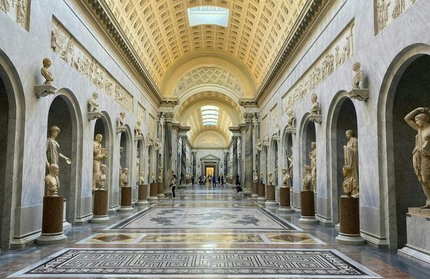 Vatican Museums and Sistine Chapel tour with priority entry
