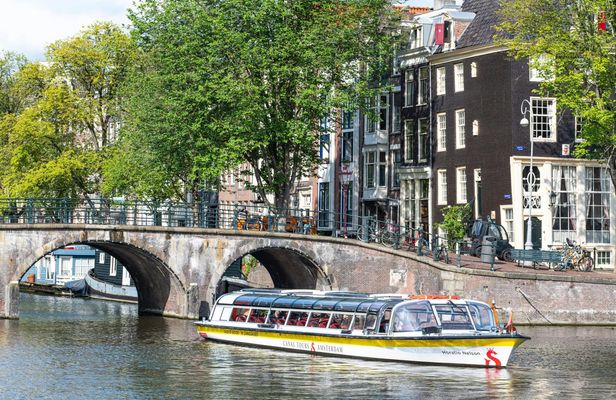 Amsterdam Canal Cruise from Damrak
