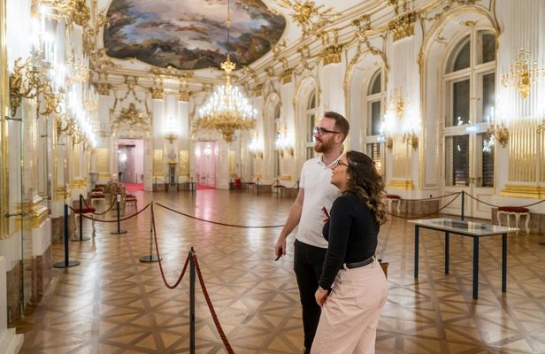 Vienna after-hours palace tour and concert at Schönbrunn