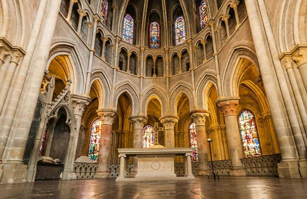 Lausanne Cathedral guided tour for private groups