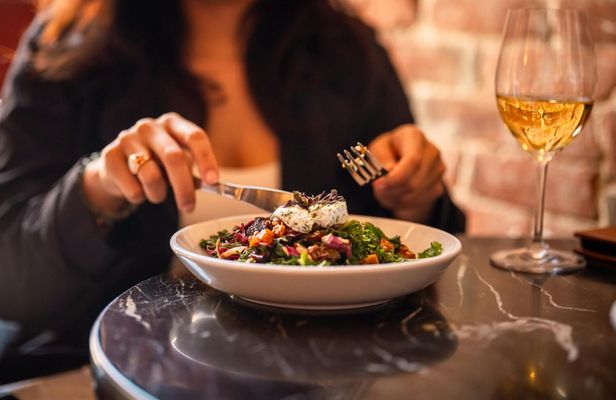 Guided food tour through Ottawa's ByWard Market District