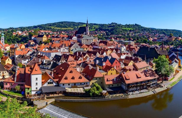 Day trip to Český Krumlov from Prague with castle and museum
