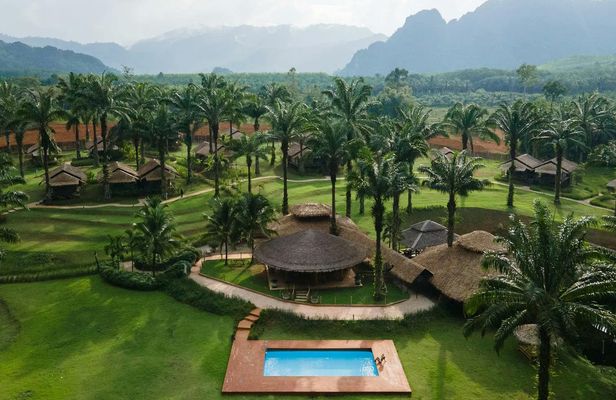 2-day guided Khao Sok and Cheow Lan Lake nature experience