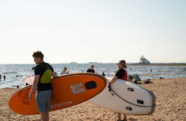 Guided SUP safari on the Oulu River delta