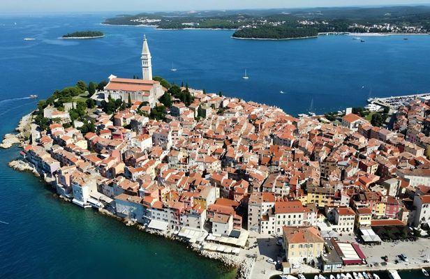 Full-day Umag and Rovinj guided tour from Trieste