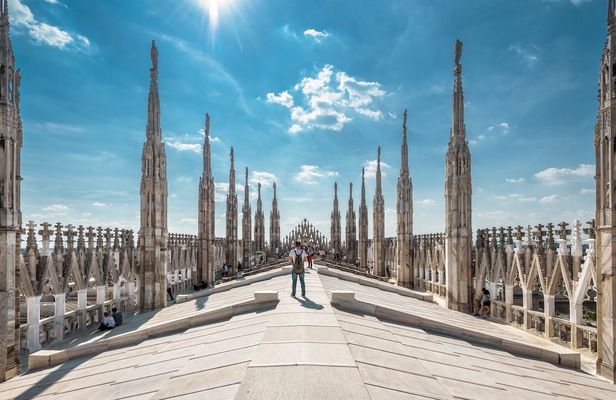 Small-group Milan Duomo tour with rooftop terrace and skip-the-line