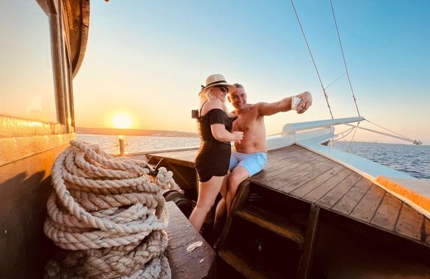 Kolymbia catamaran sunset cruise with unlimited drinks