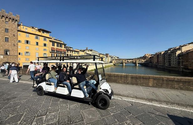 Electric golf cart experience along Arno River with audioguide