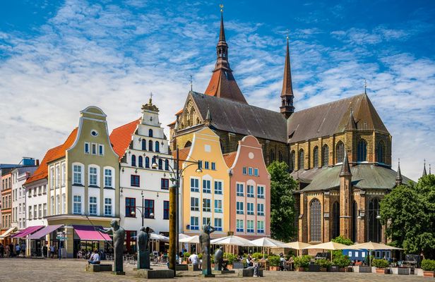 Rostock surprise walk with a local