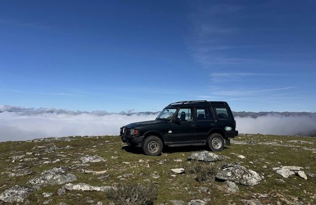 Peneda-Gerês 4x4 tour with horse riding experience
