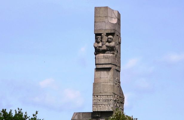 Westerplatte guided tour with entry to Guardhouse No. 1