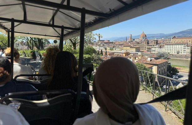 Florence highlights golf cart experience with audioguide