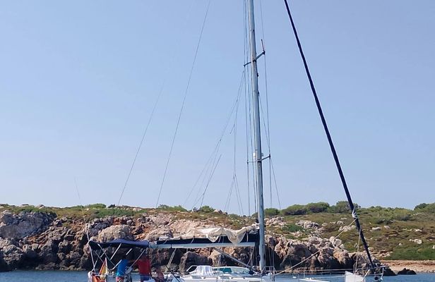 Menorca Northern Marine Reserve Full-Day Sailing Cruise with Lunch