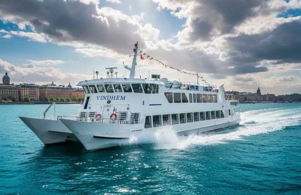 Stockholm archipelago guided cruise with fika