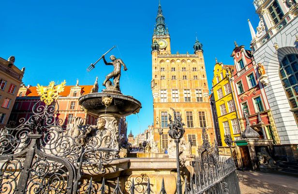 Private Gdańsk Old Town walking tour with St. Mary’s Basilica