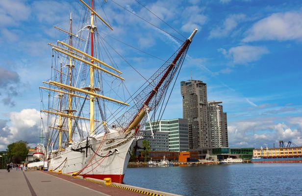 Private Gdynia top highlights walking tour with waterfront exploration