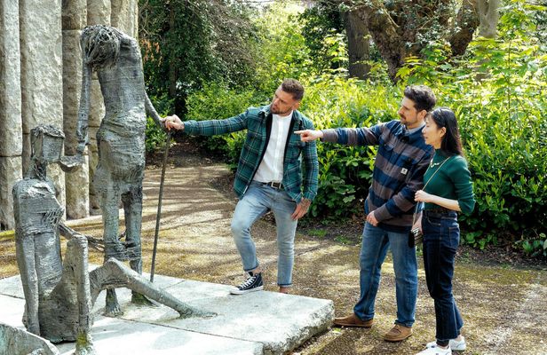 Private Dublin tour - hidden gems and main attractions with a local