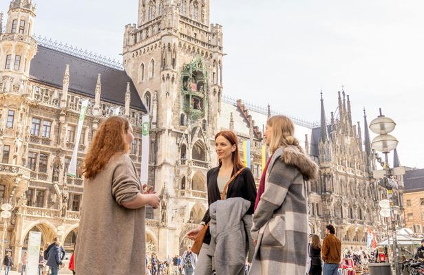 Munich kickstart private walking tour - 100% personalized