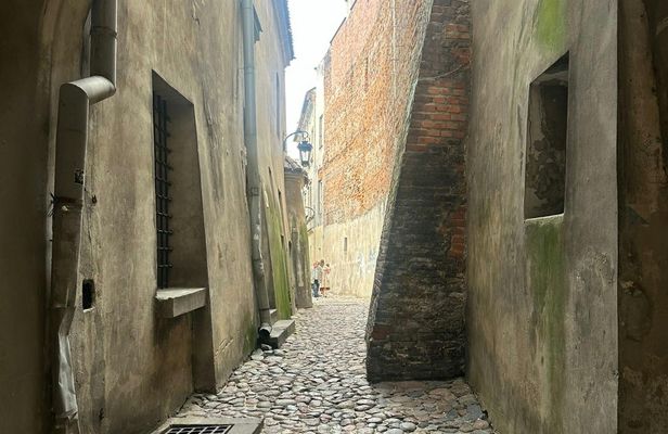 Self-guided exploration game in Lublin