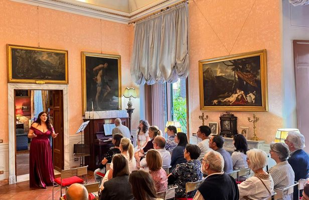 Doria Pamphilj Gallery and secret apartments tour with concert