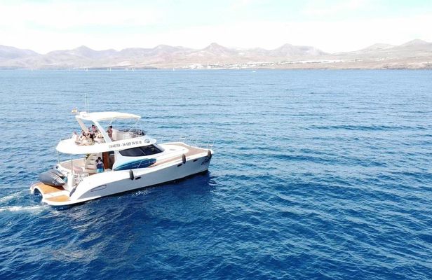 Catamaran experience small groups - ticket only