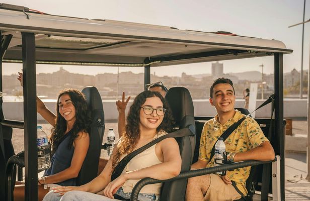 Malaga tuk-tuk tour with local cuisine tasting