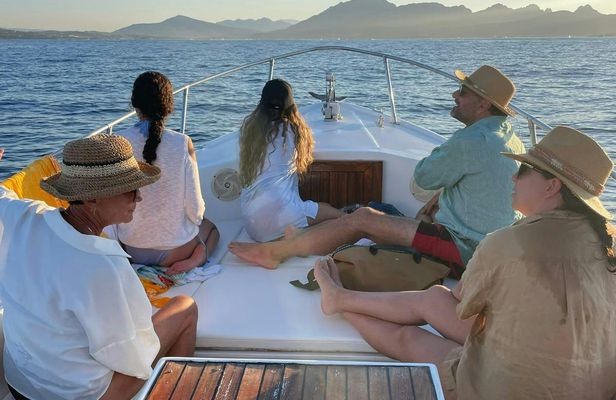 Authentic Sardinian gozzo boat tour in Costa Smeralda with aperitif