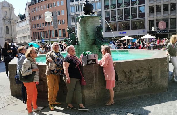 Traditional Bavarian coffee and cake tour with a local expert