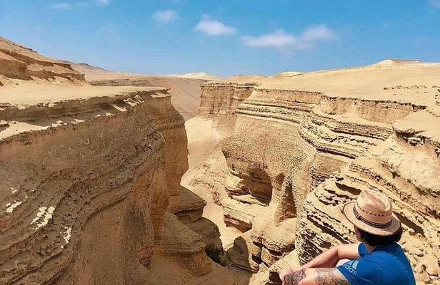 Canyon of the Lost full-day tour from Ica