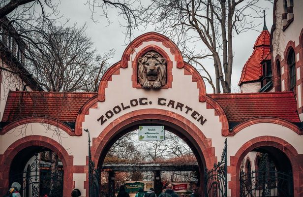 Leipzig Zoo entrance ticket with eSIM