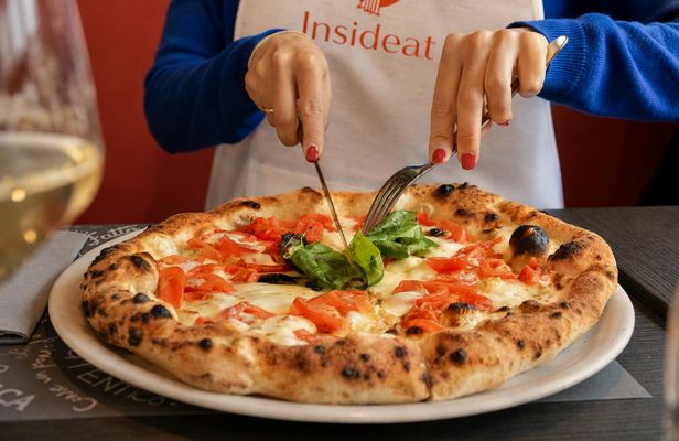 1-hour pizza making class in Rome