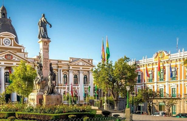 La Paz city tour with Moon Valley cable car experience