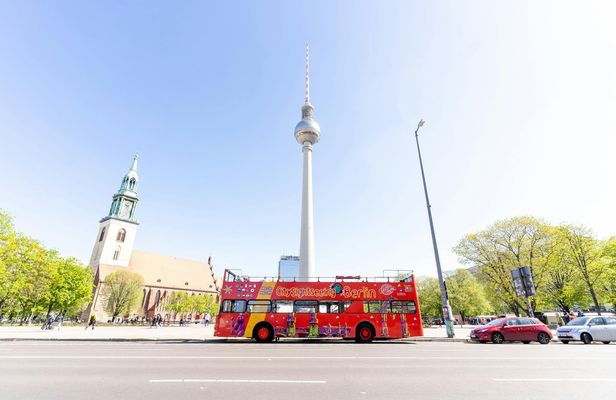 Berlin Red Sightseeing hop-on hop-off 24 or 48h bus