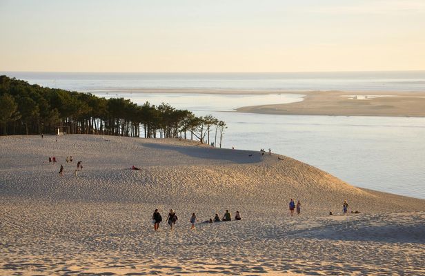 Small-group tour of Arcachon Bay with Dune du Pilat from Bordeaux
