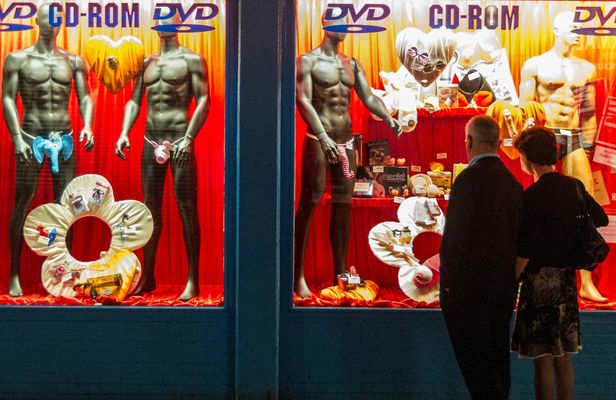 Private sex and crime tour in the St. Pauli district